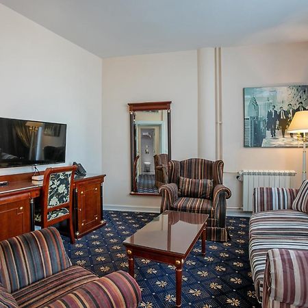 A Hoteli - Grand&Sky Hotel Tornik Zlatibor Exterior foto Suite