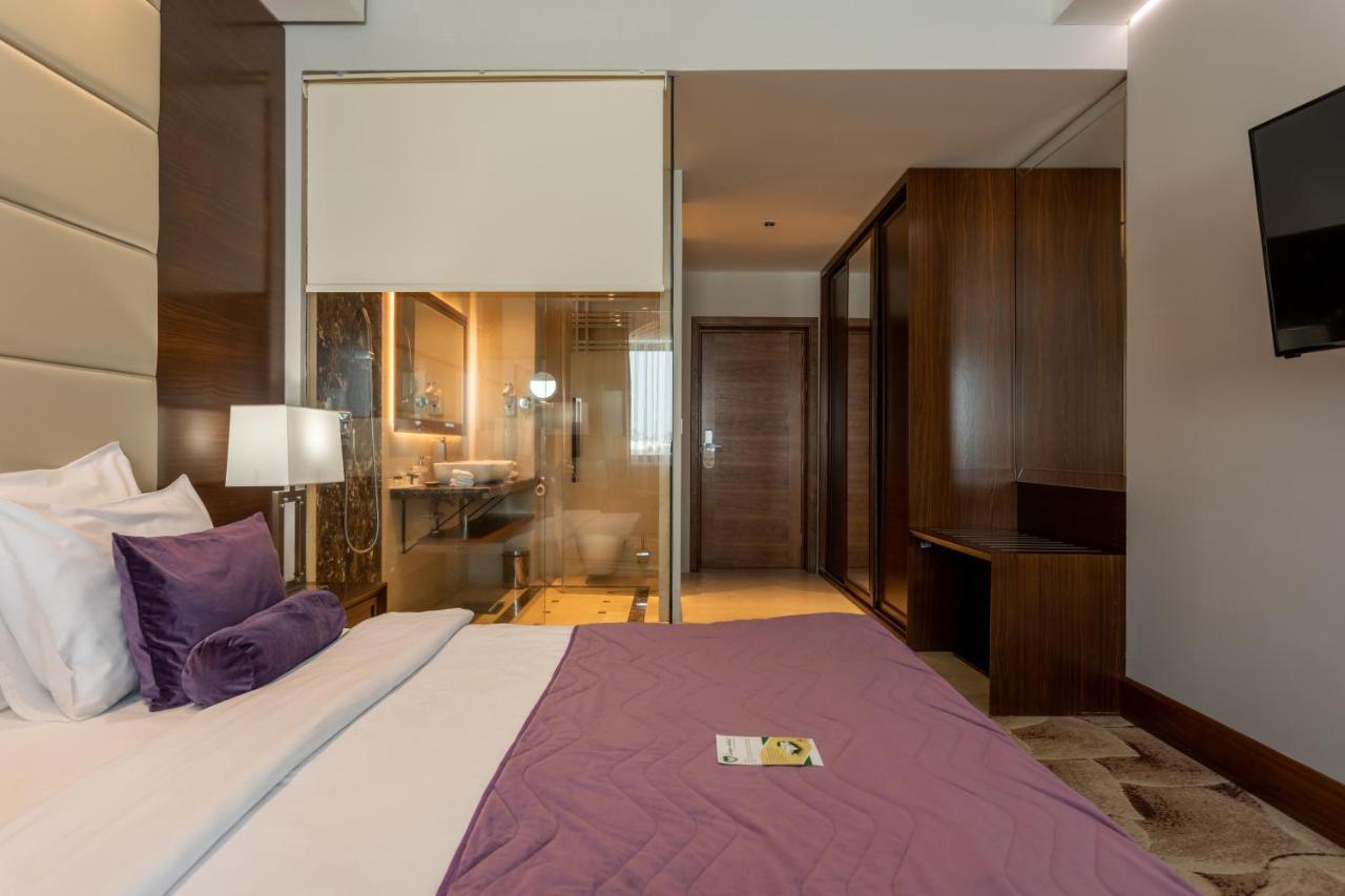 A Hoteli - Grand&Sky Hotel Tornik Zlatibor Exterior foto A bedroom at the hotel