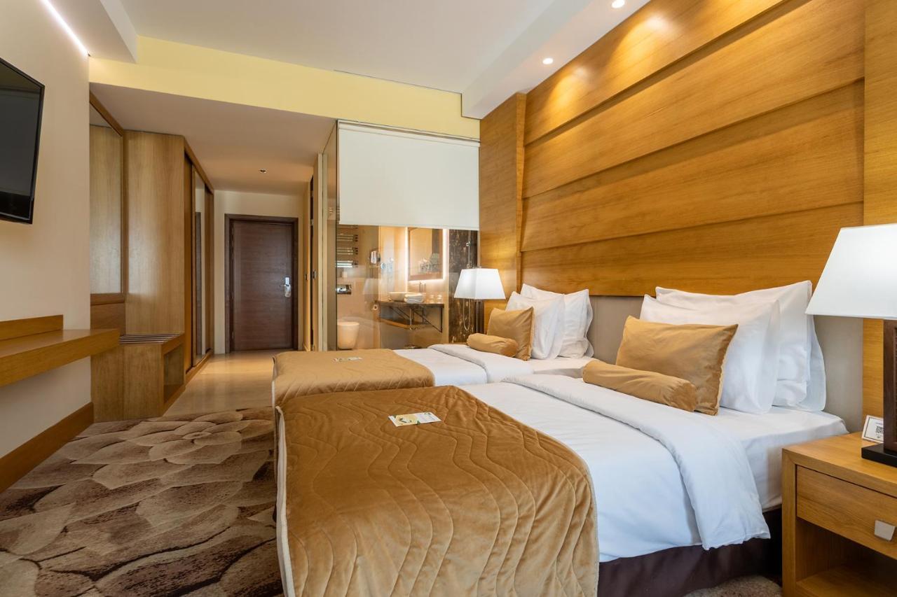 A Hoteli - Grand&Sky Hotel Tornik Zlatibor Exterior foto A bedroom at the hotel